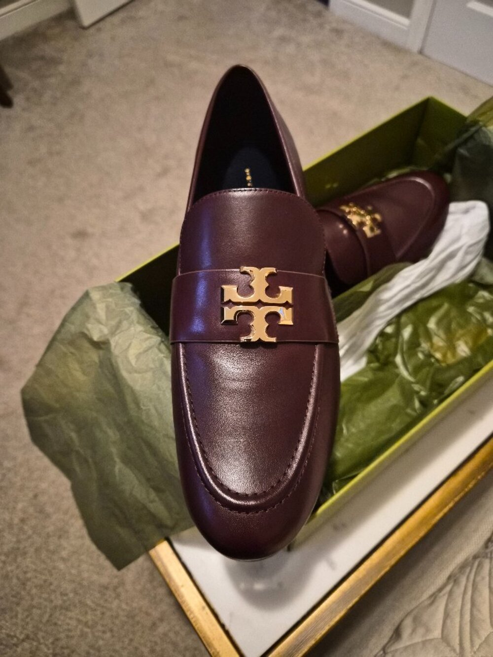 Brand NEW never worn, ELEANOR LOAFER, Dark Carmine, Size 9.5